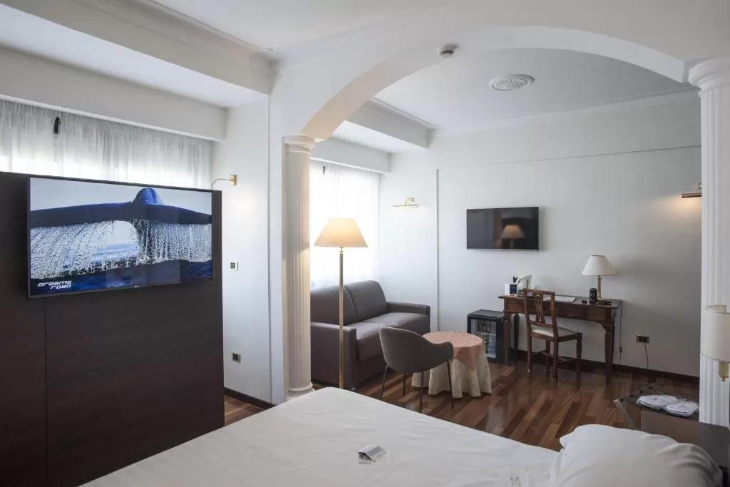 Hotel Plaza