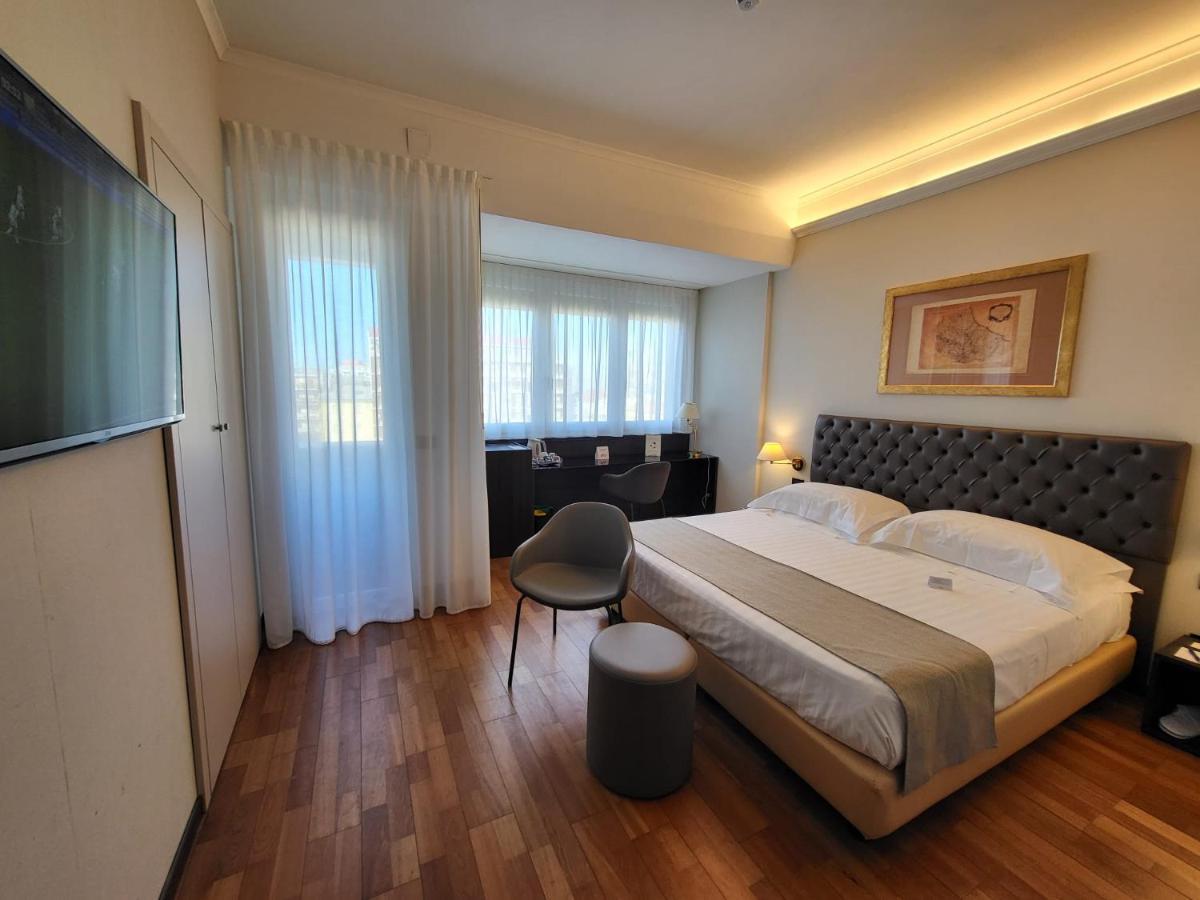 Western Plaza 4* Pescara